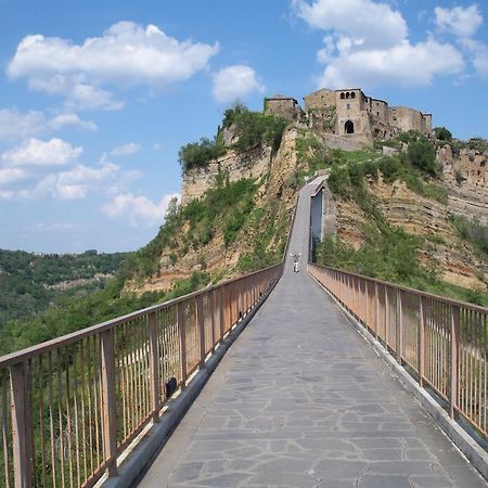 Casa Linda Apartment Bagnoregio Cameră foto